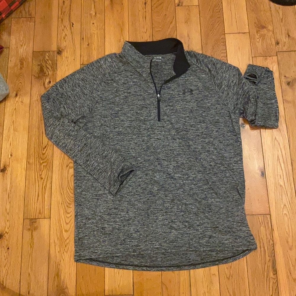 Under armor performance top